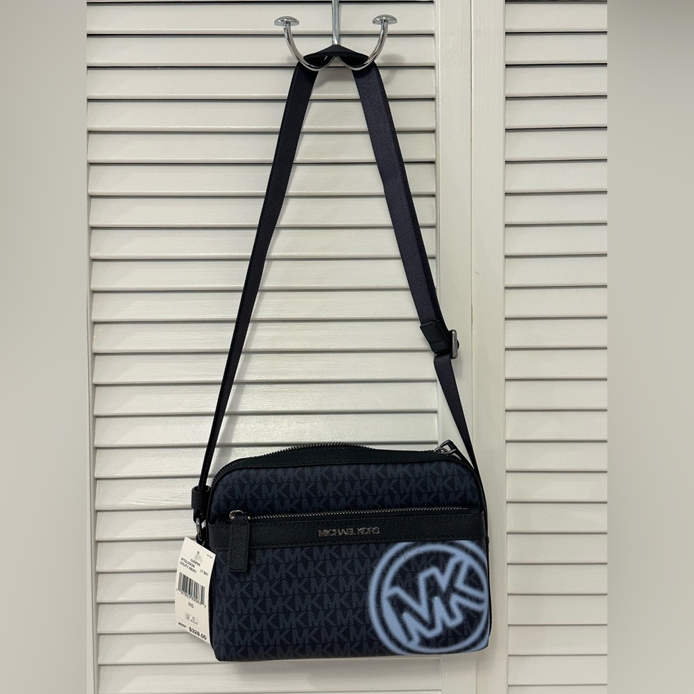 MICHAEL Michael Kors Cooper Embellished Logo Utility Crossbody in Light Sky NWT - Picture 6 of 8
